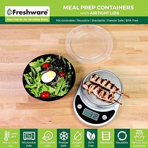 Freshware bento box with three compartments keeps meals neatly separated.