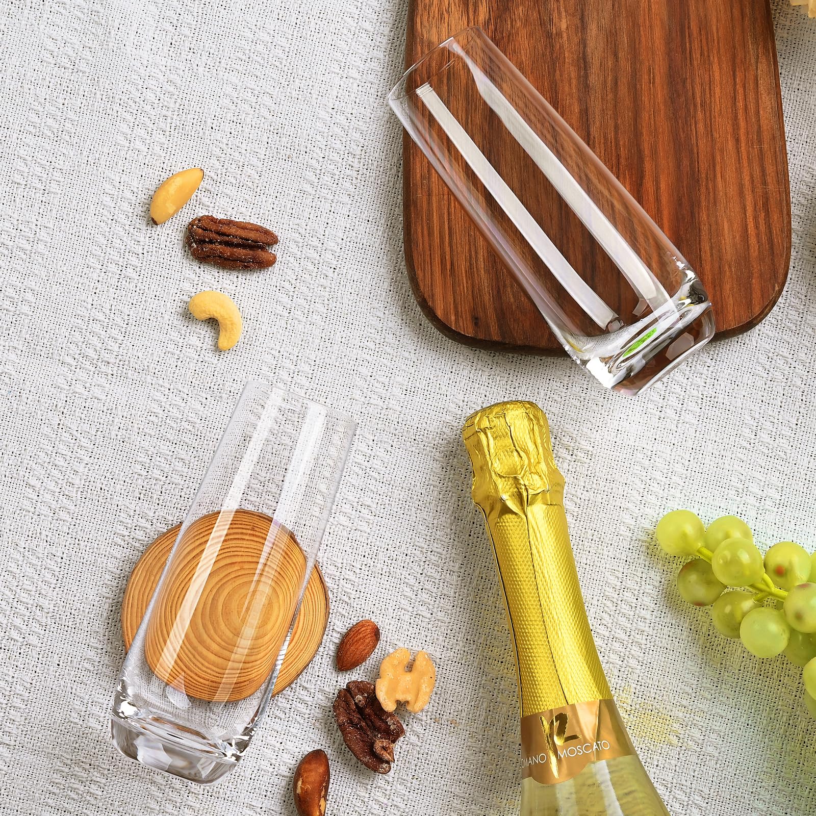 FrutPunch dishwasher-safe champagne glasses simplify cleanup after festive gatherings.