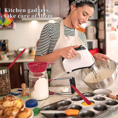 FSBTWOO bubble popper removes air pockets for even contents.