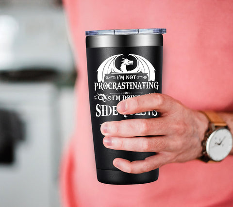 Fufandi DnD Gifts mug lid closeup demonstrates tight seal