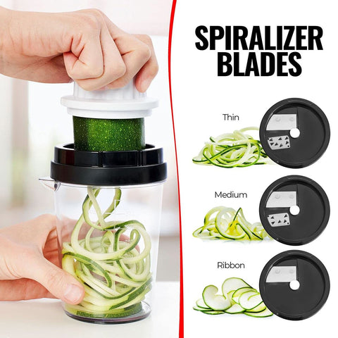 Fullstar removable container catches slices for mess-free meal prep.
