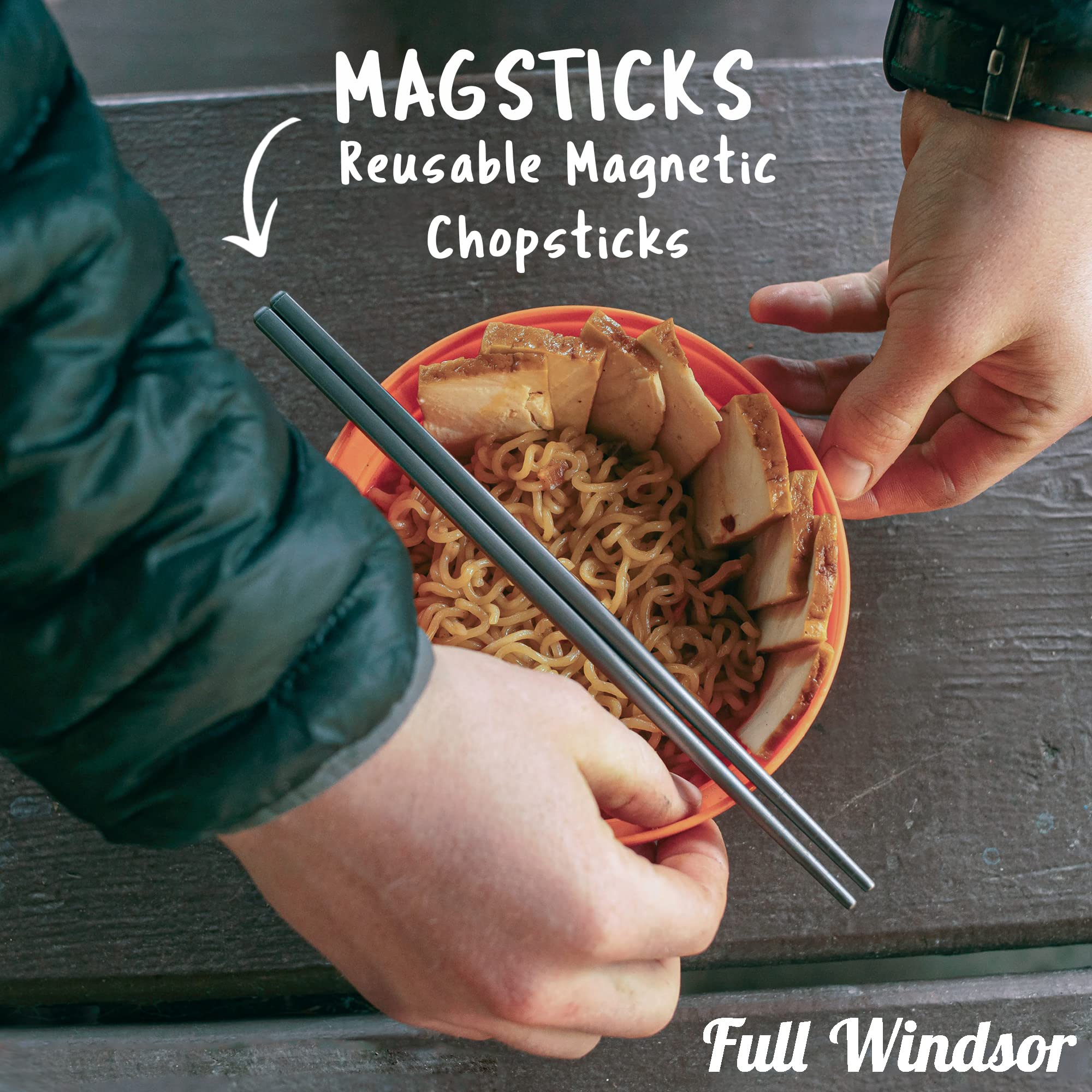 Full Windsor MAGSTICKS portable case keeps utensils clean during daily commuting.