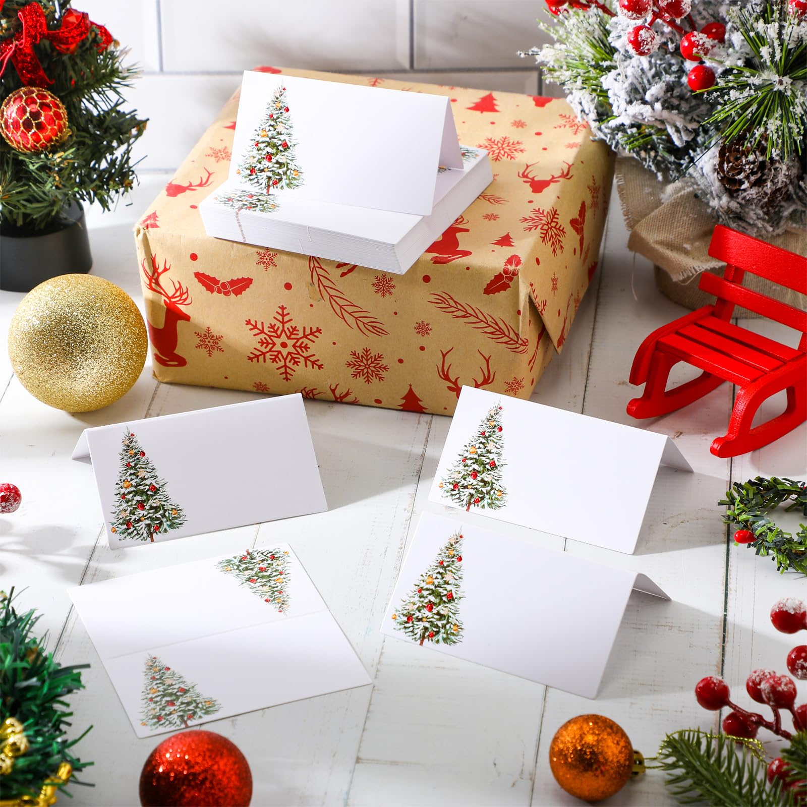 Rustic Fumete Christmas name cards on a tabletop setting