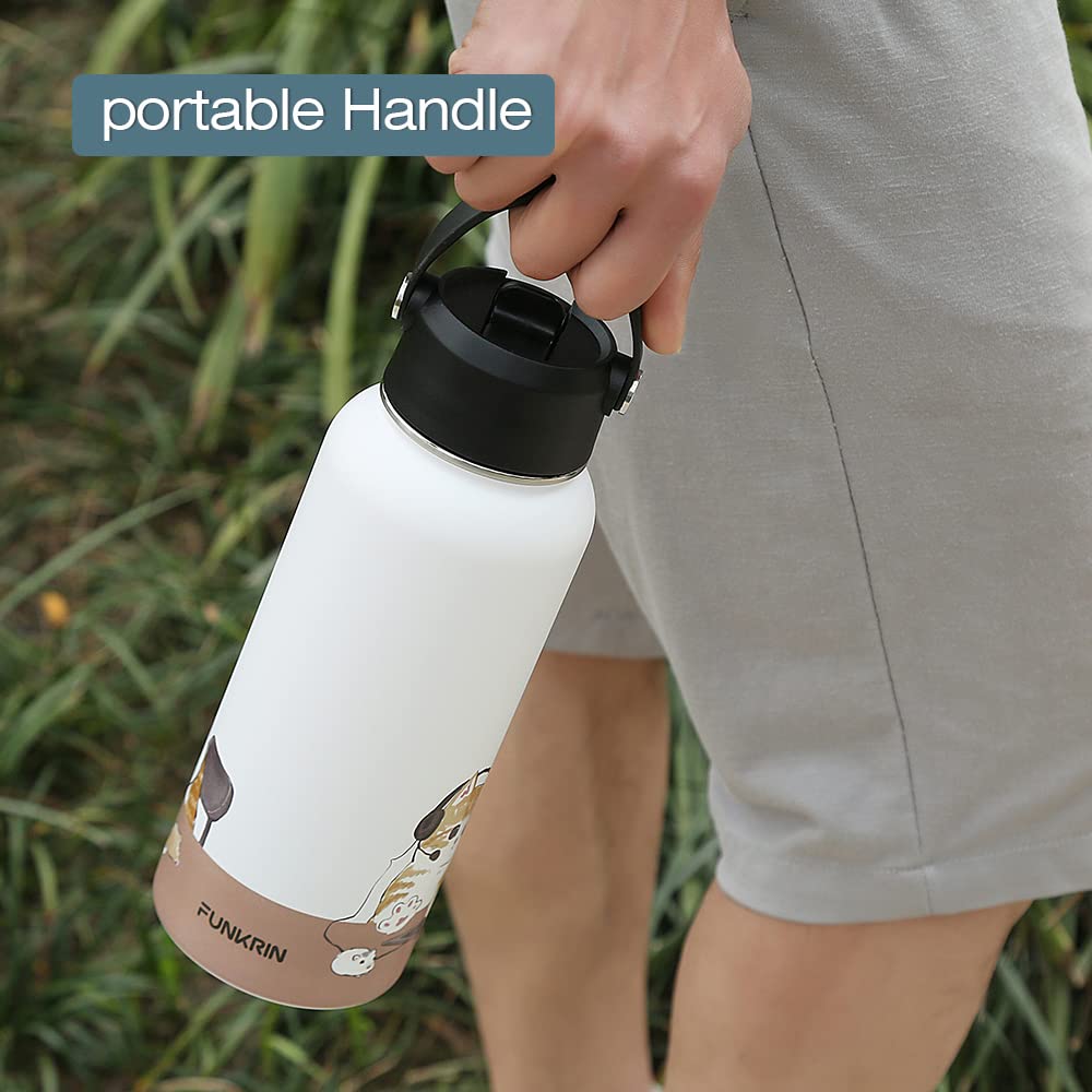 Funkrin leakproof bottle fits in car cup holders and bags securely.