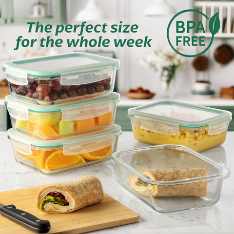 Fusion Gourmet airtight lids seal tightly to prevent spills and odors.