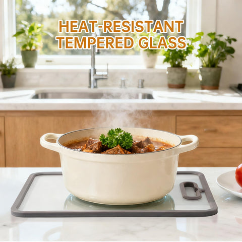 Fyctio 13x9-inch board provides compact, versatile cutting area