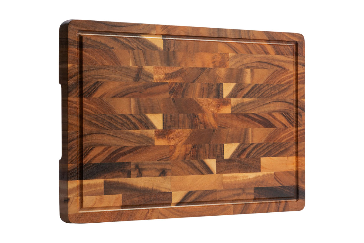 Fyctio Walnut End Grain Cutting Board top view showing smooth surface and rich grain.