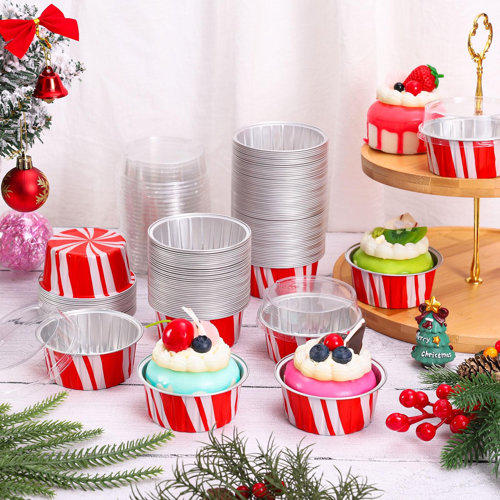 FYSUIMU liners in use showcasing muffins and cookies at a holiday gathering