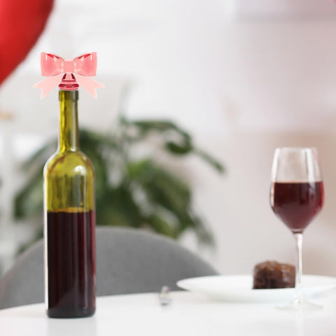 FYSUIMU reusable silicone stopper fits most bottles.