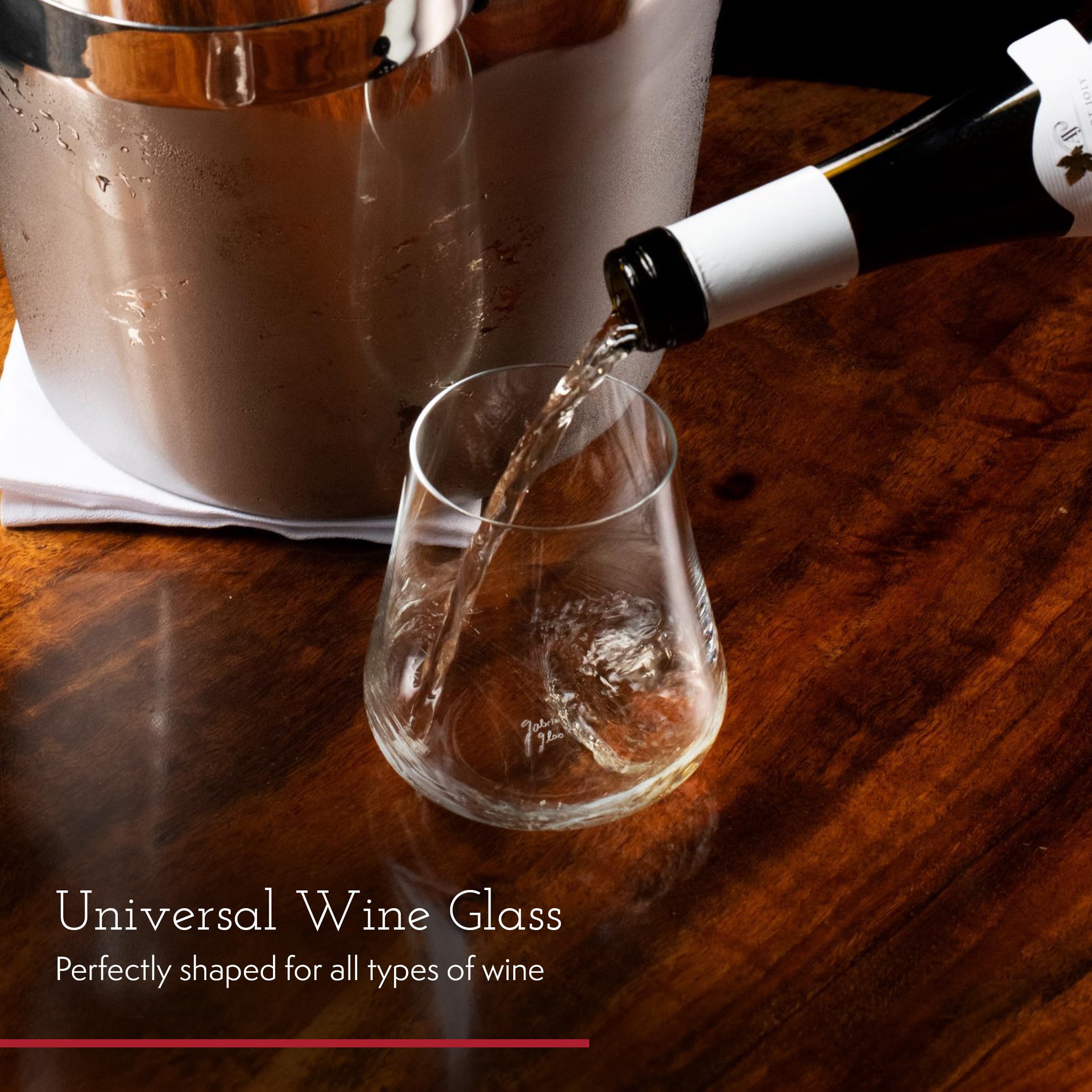 Gabriel-Glas lead-free crystal ensuring pure clarity for all beverages
