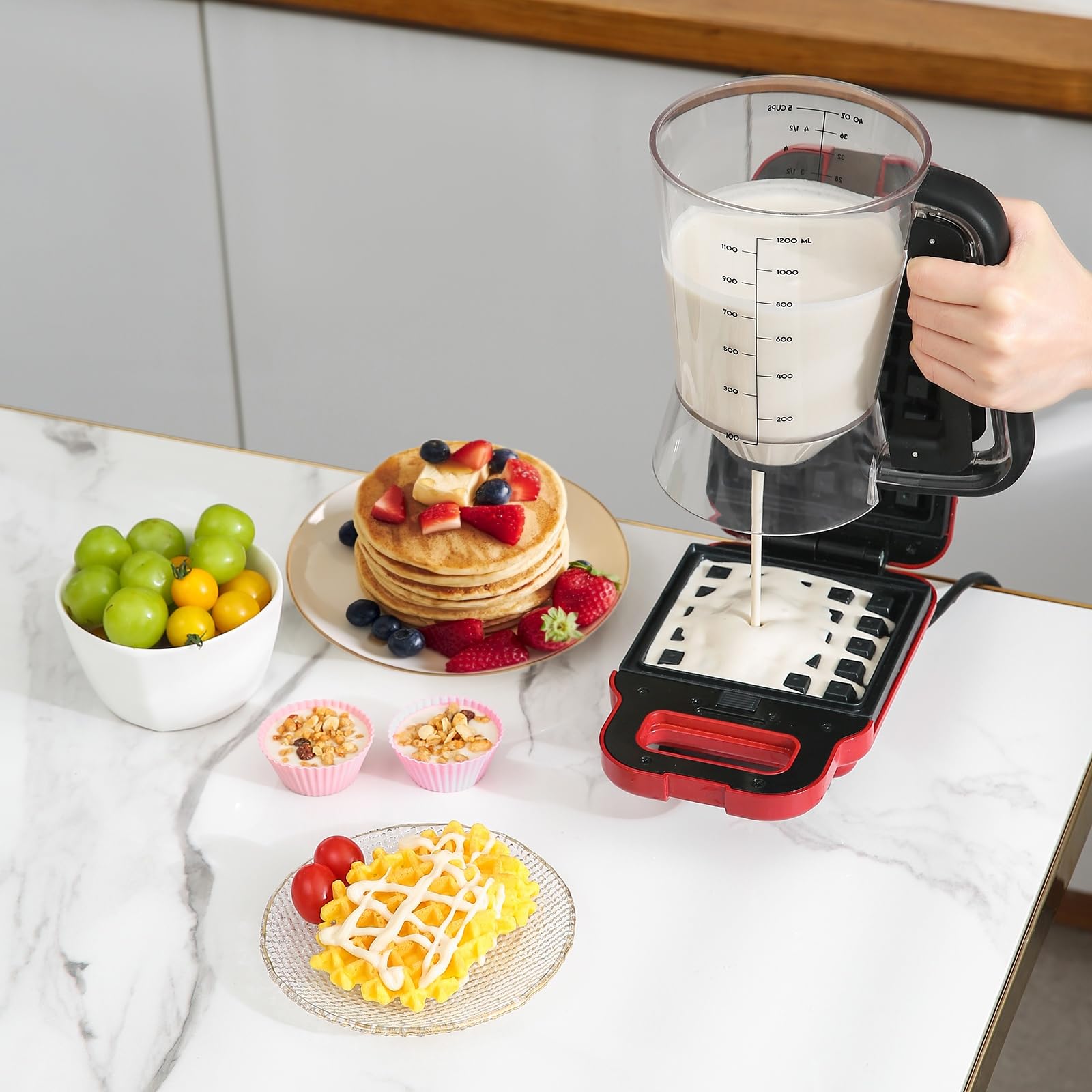 GAGAQI multipurpose batter pitcher adapts from pancakes to crepes with controlled pouring.