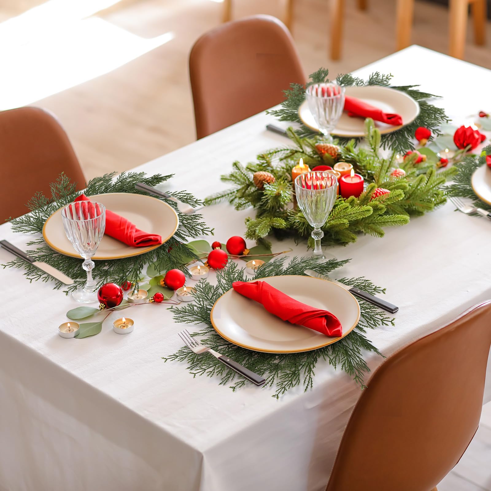 Gandeer placemat outer diameter 40 cm, framing the setting with style.