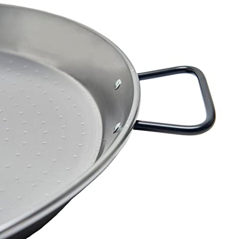 34cm Garcima paella pan highlights heat conduction across the surface.