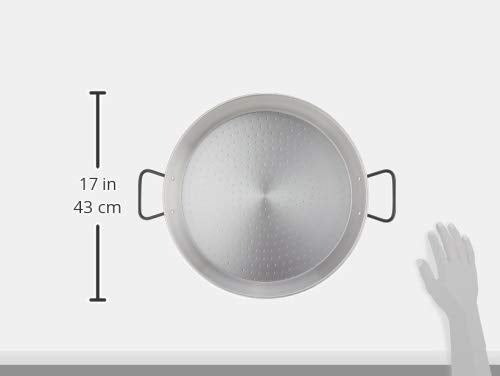 Garcima Pata Negra pan with care pamphlet for maintenance tips.