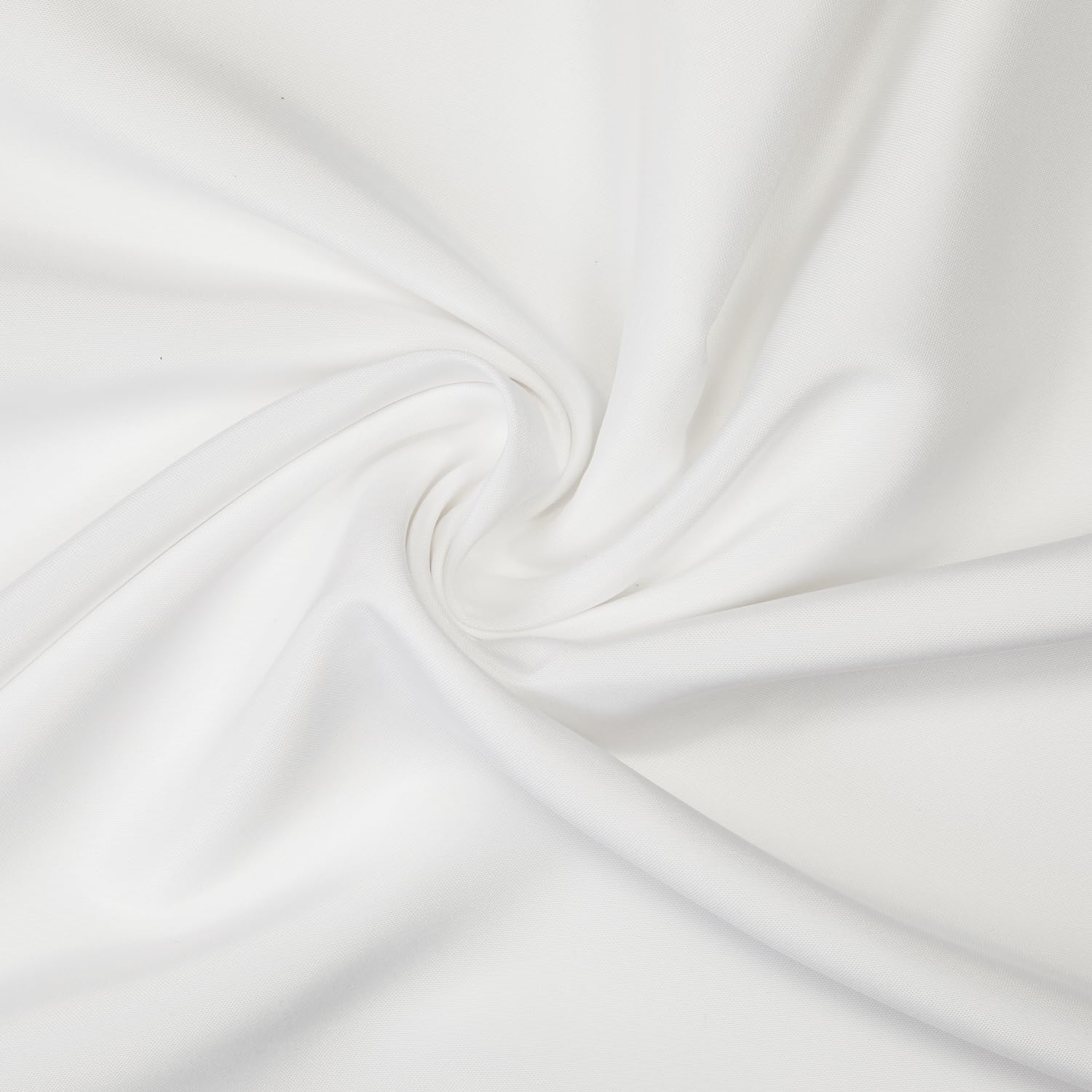 Palette-coordinated Gee Di Moda cloth and napkins for cohesive decor