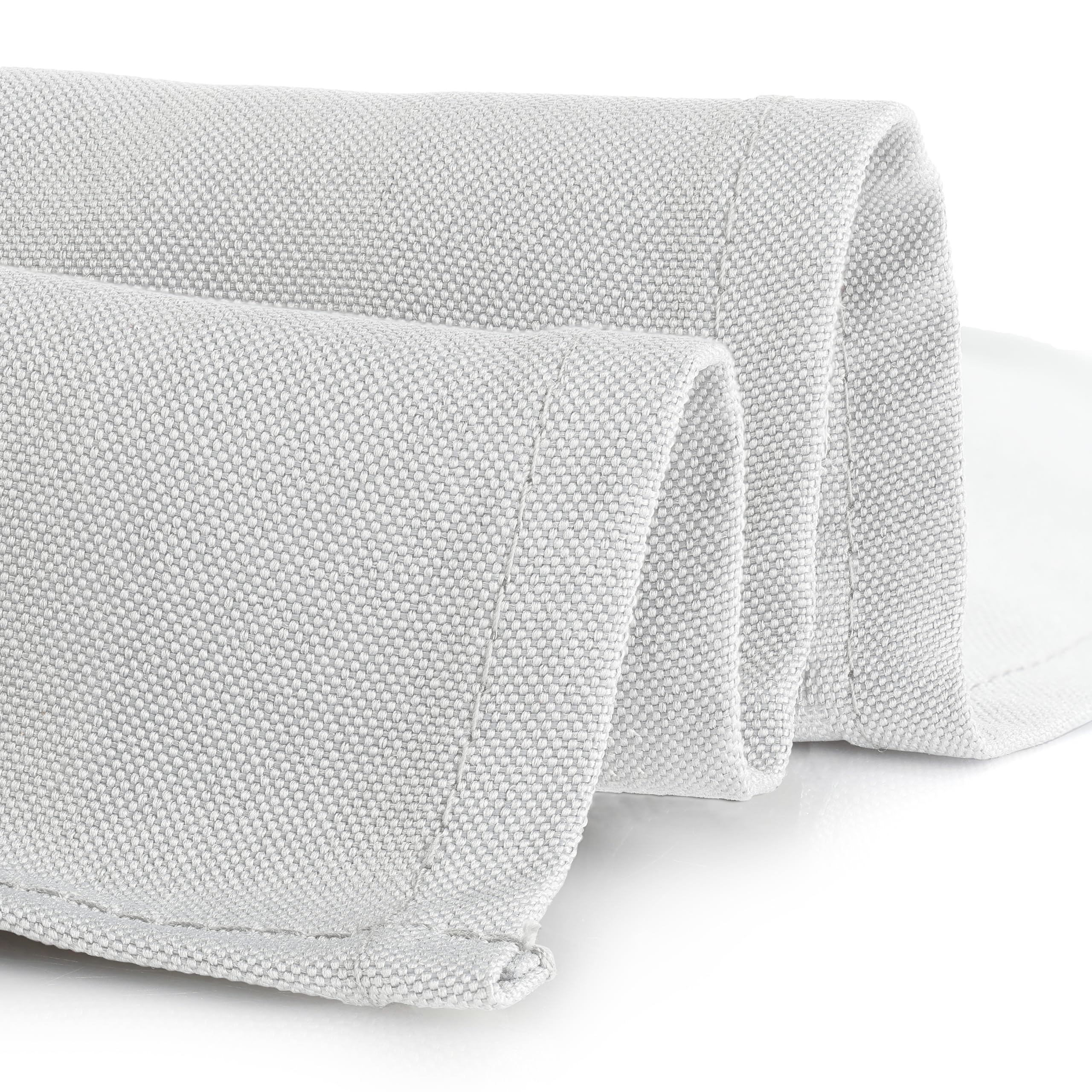 Gee Di Moda tablecloth machine wash durability shown for repeated use