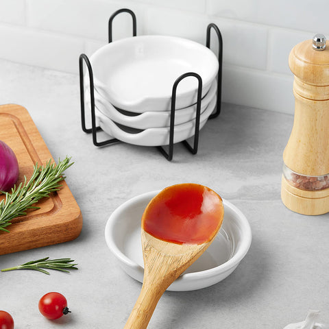 Gencywe spoon rest is dishwasher safe for quick cleanup after cooking.