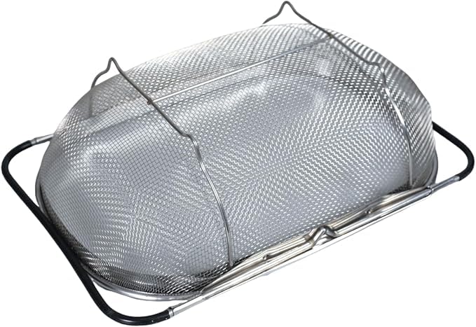 Generic 6-quart expandable colander with sturdy grips for larger batches.