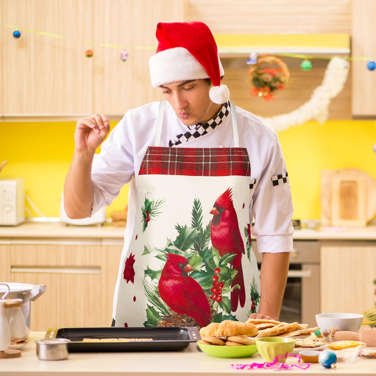 Generic aprons ideal for cafes, salons, and holiday events.
