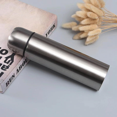 Generic rust resistant stainless steel bottle with BPA free lid