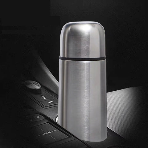 Generic bottle used for coffee or tea during workouts