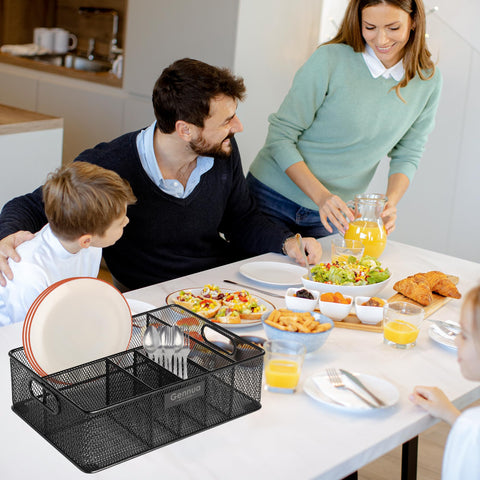Gennua Kitchen two handles enable easy transport to picnics or parties