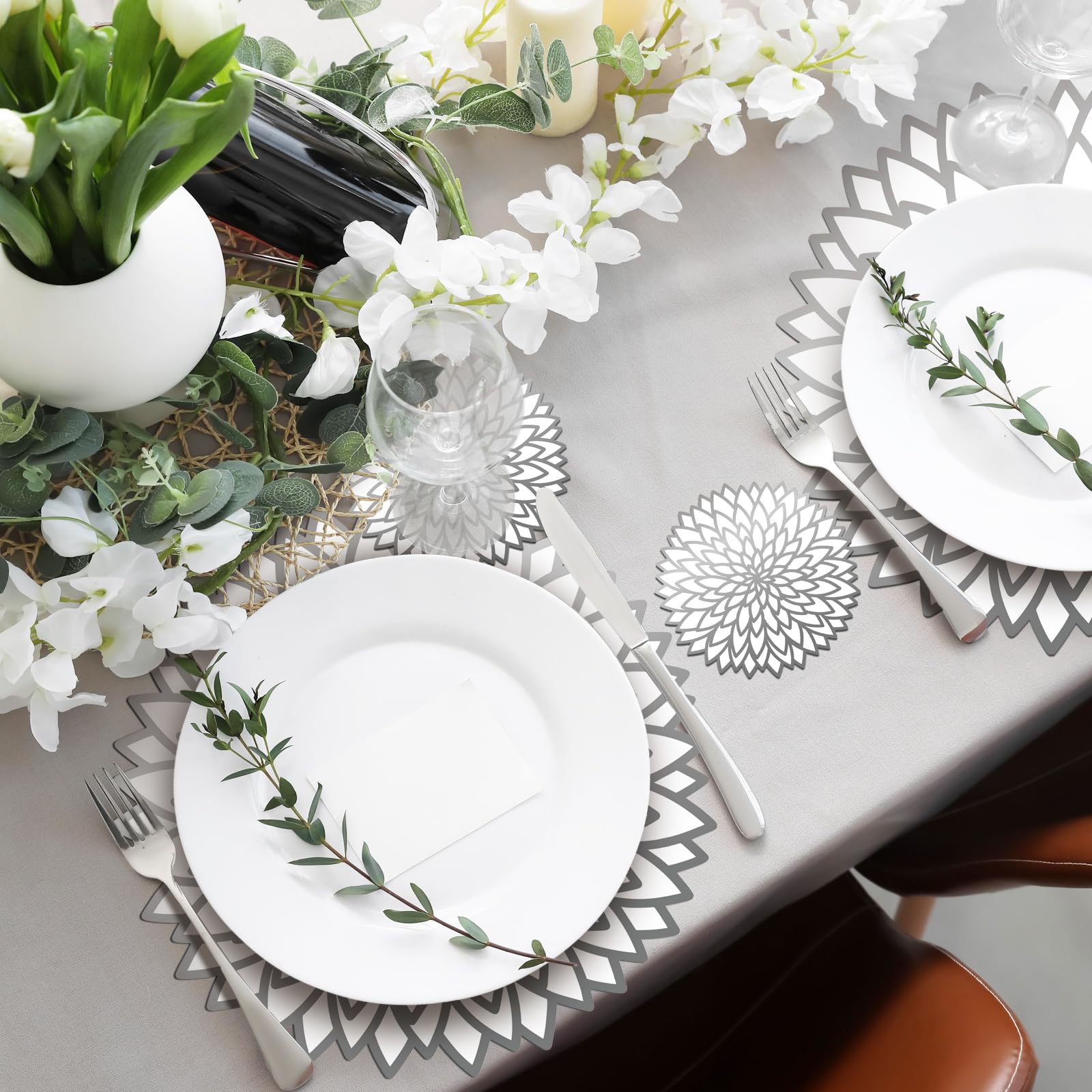 Geosar coasters provide splash-free protection during entertaining gatherings.