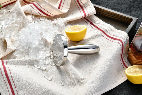 Gerior flat, smooth surface protects delicate meats from tearing.