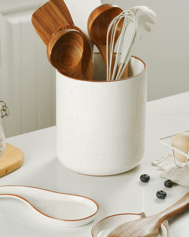 Getstar style meets function in modern, farmhouse decor.