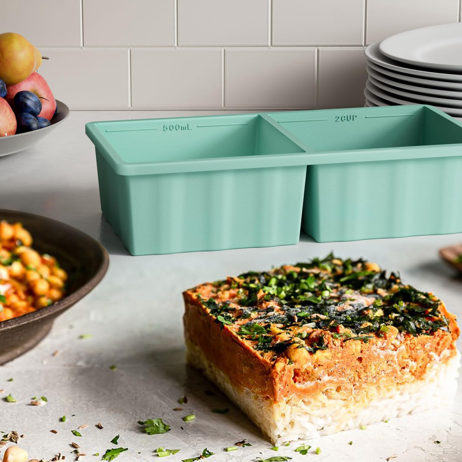 GGOW freezer tray with lid keeps flavors fresh and odors out.