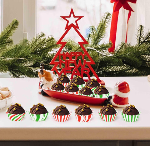 Gift Boutique disposable liners simplify cleanup after festive gatherings and snacks.