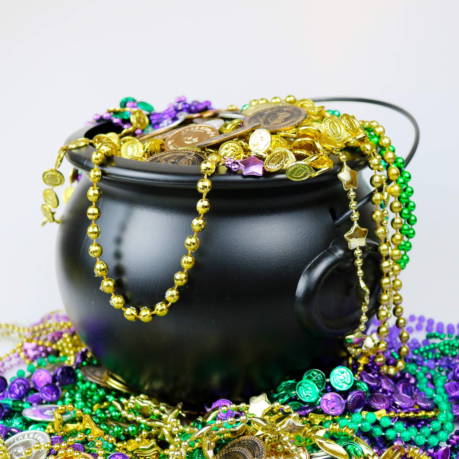 GiftExpress St. Patrick's Day pot of gold decor with coins.