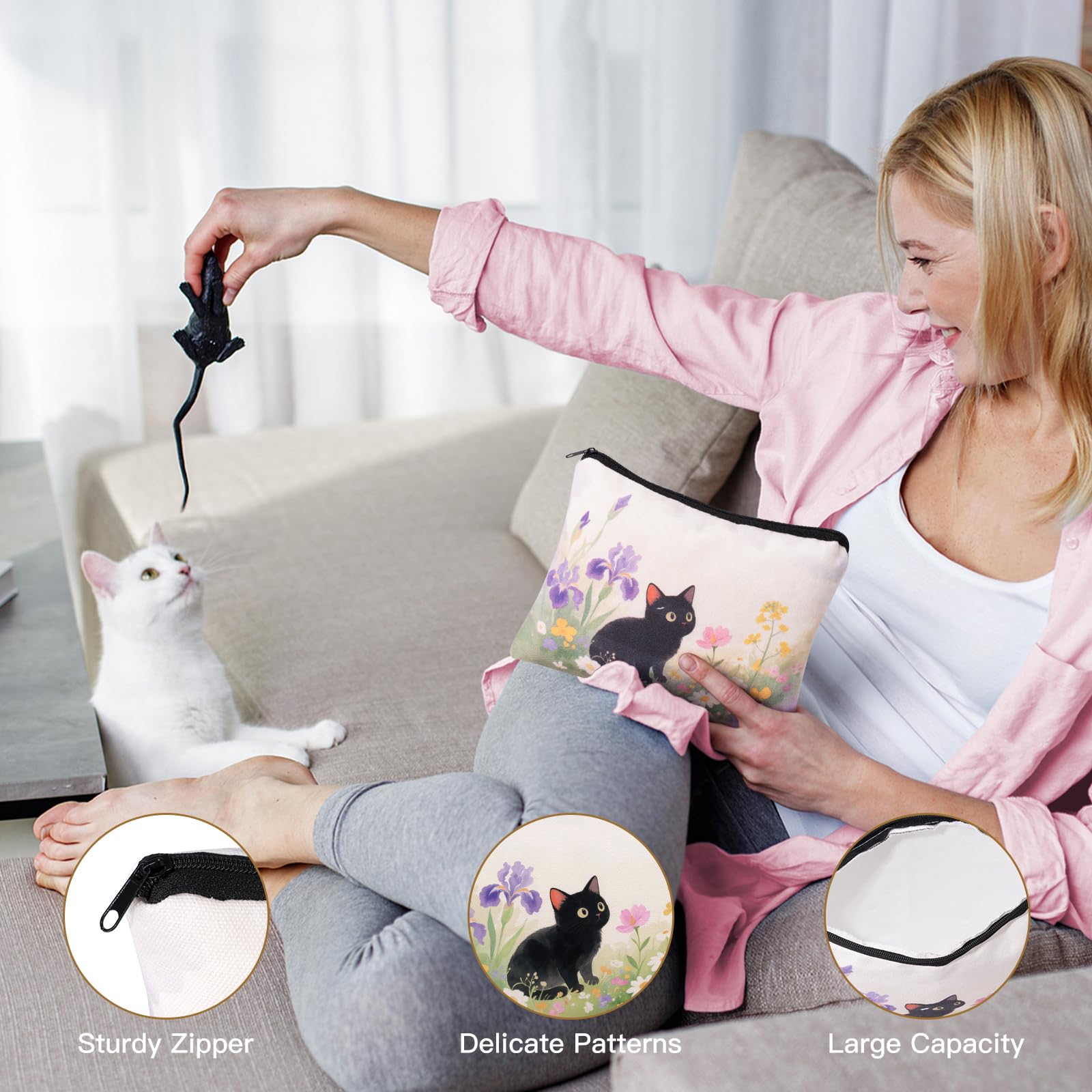 Giftissimo cat keychain – durable metal accessory for keys.