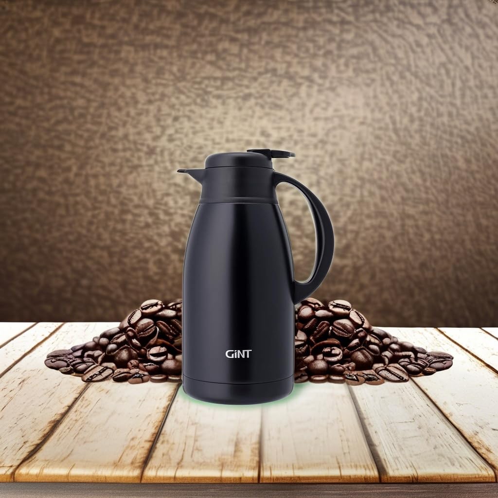 GiNT leak-proof lid with dual rings shown on sturdy carafe