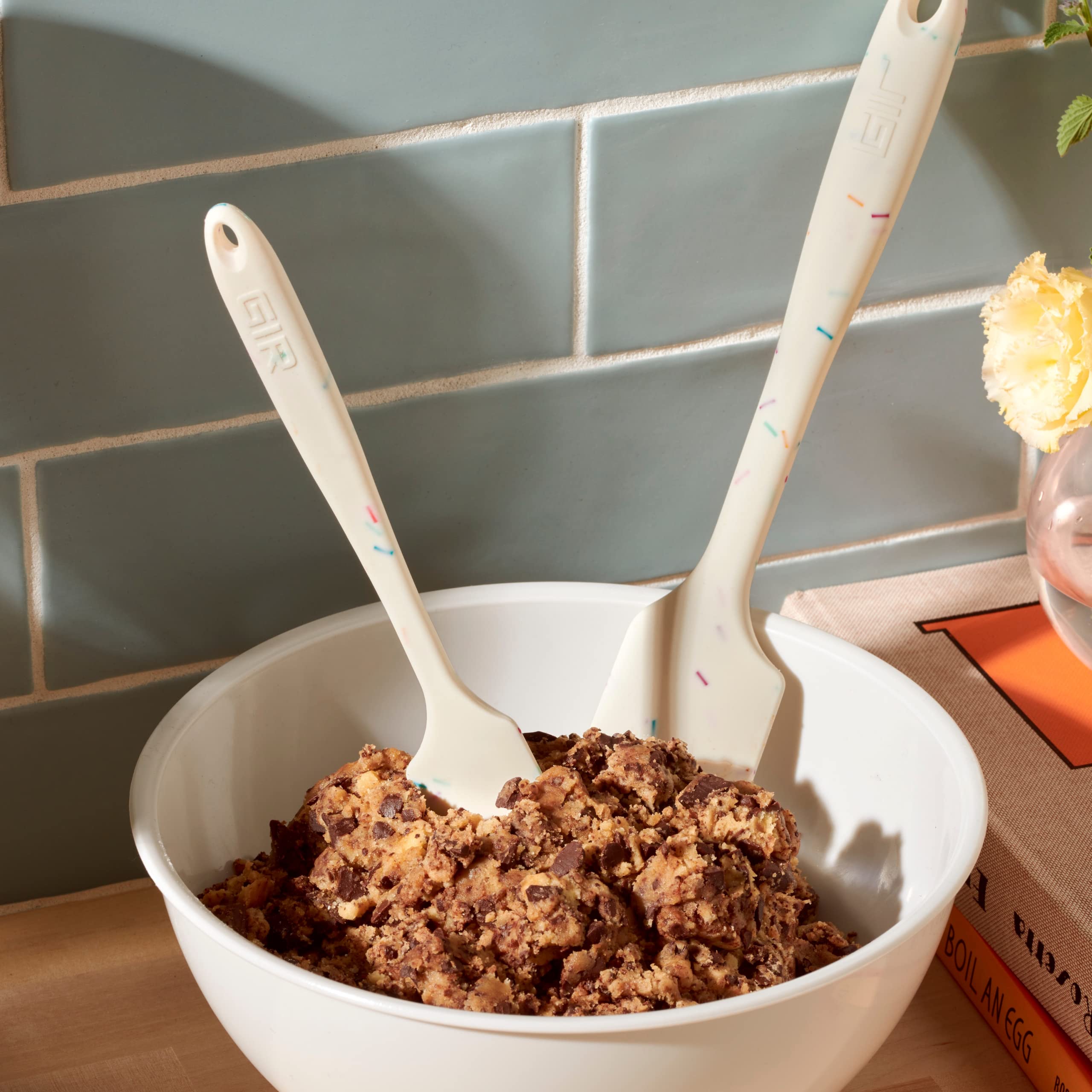 GIR dishwasher-safe spatula for easy cleanup after cooking.