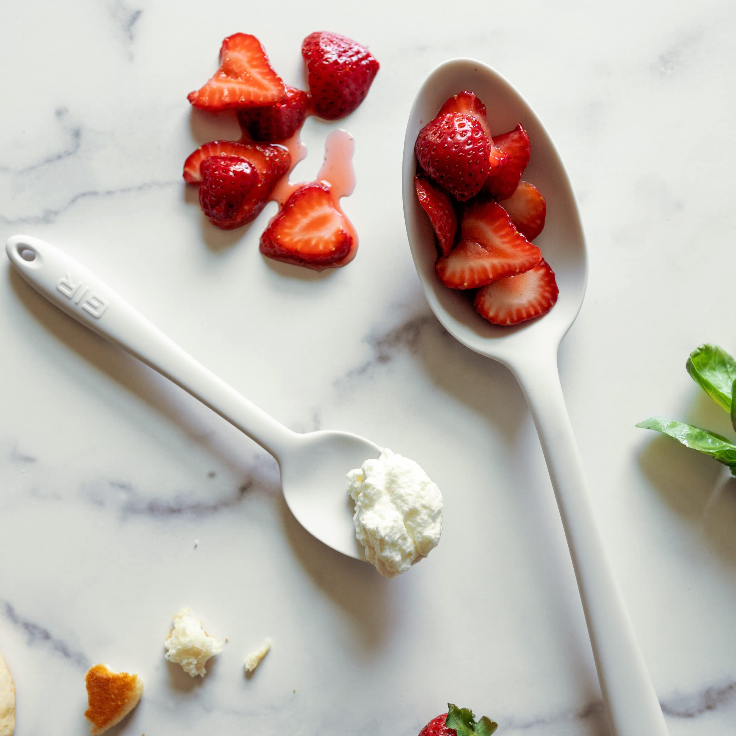 GIR Get It Right silicone spoon enables easy stirring in tight spots