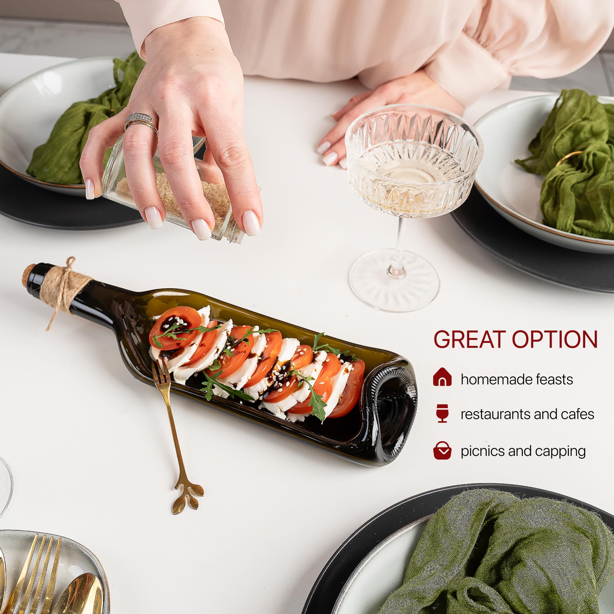 Glasiko World heat-resistant tempered glass tray supporting appetizers.