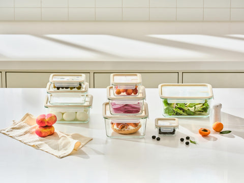 Glasslock Sens 16pcs square-64oz container great for meal prep and batch cooking.
