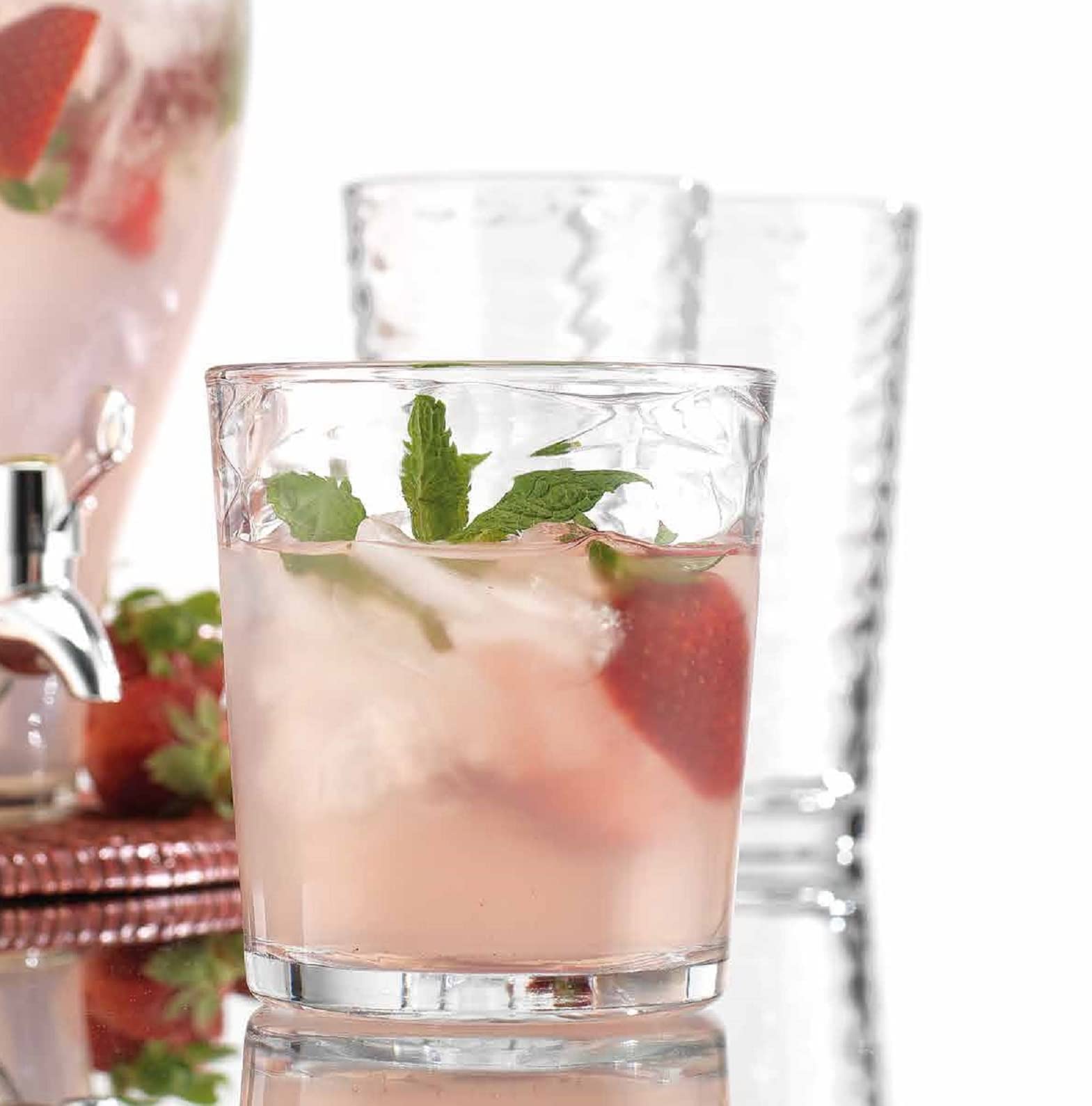 Glaver's barware set elevates gatherings with a refined, modern look.