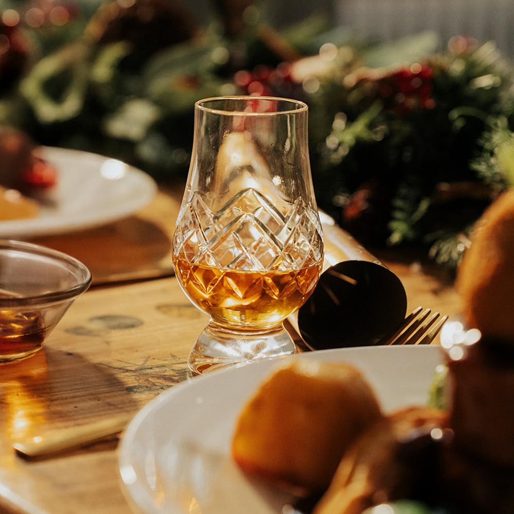 GLENCAIRN Cut Glass hand-cut detail showcases craft for elegant serving.