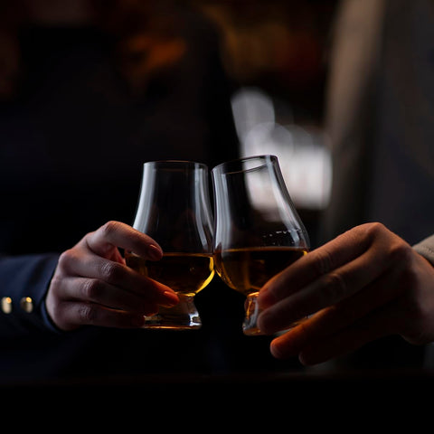 GLENCAIRN glass rim close-up showing tapered mouth for controlled sips