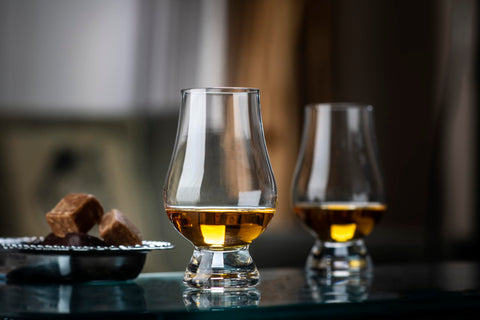 Glencairn glass tapered mouth enables smoother sipping and easier drink flow.