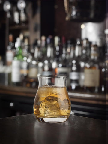 GLENCAIRN mixer glass in gift carton ideal hostess gift and barware addition.
