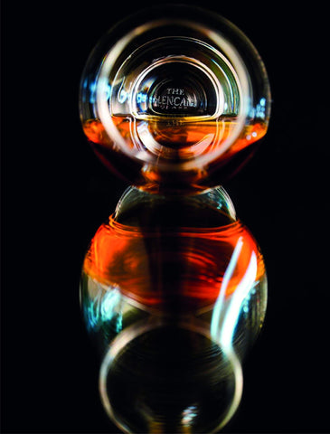 GLENCAIRN glass tapered mouth concentrates aromas for a fuller nose.