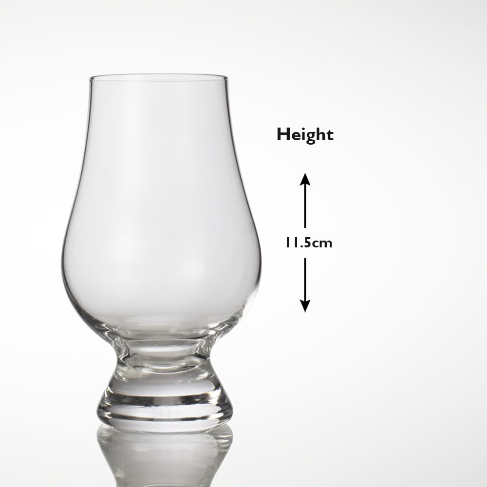 GLENCAIRN glass wide bowl emphasizes whiskey color and visual appeal.