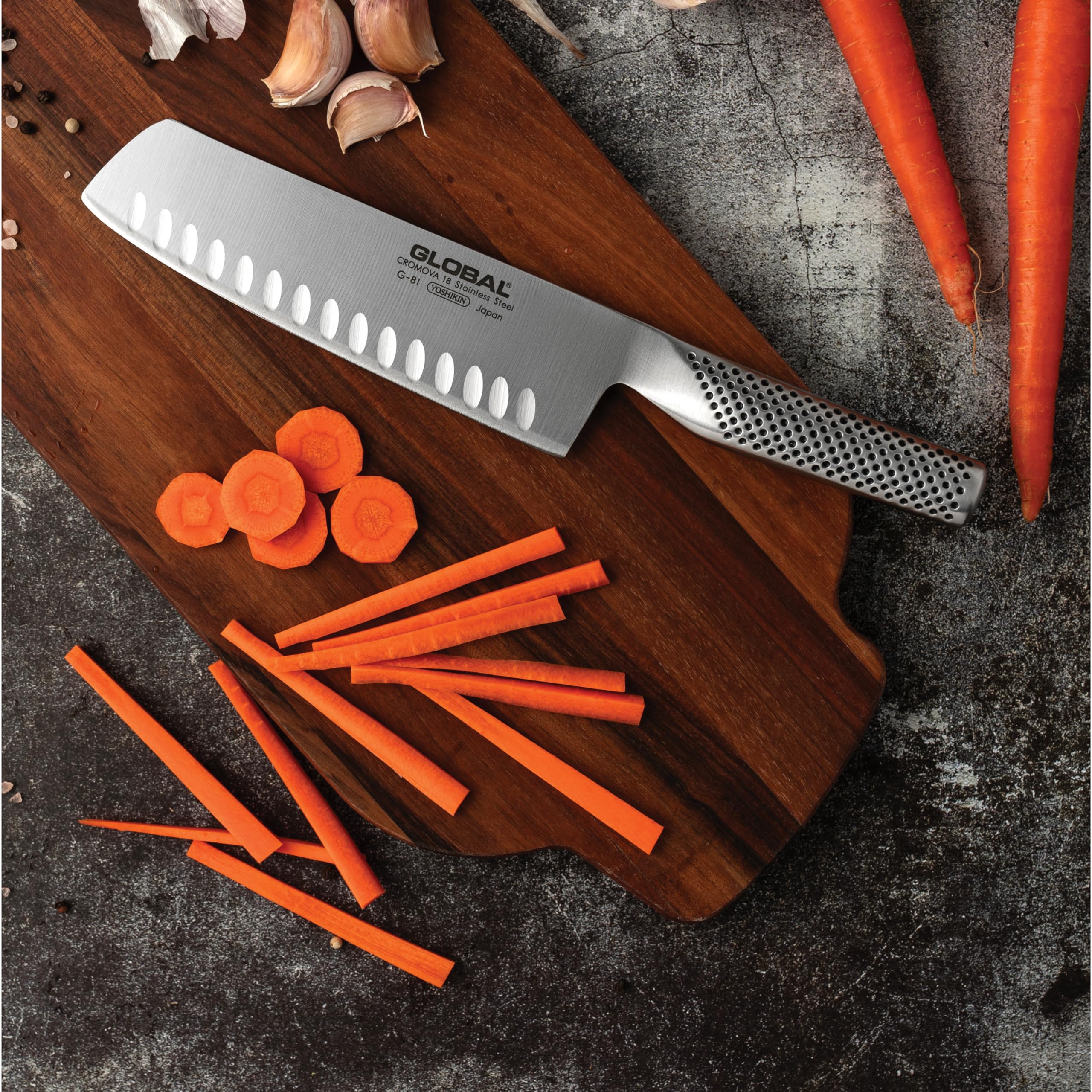 Global packaging for G-81 7-inch Nakiri knife showing compact box and branding