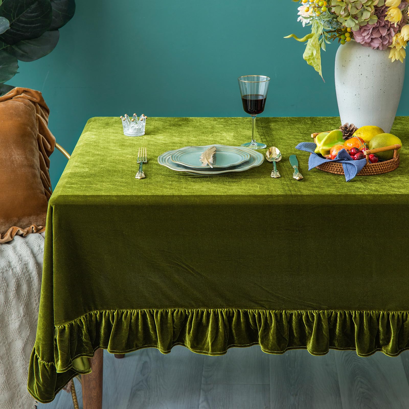 GLORY SEASON velvet tablecloth with ruffle trim detail adds vintage charm