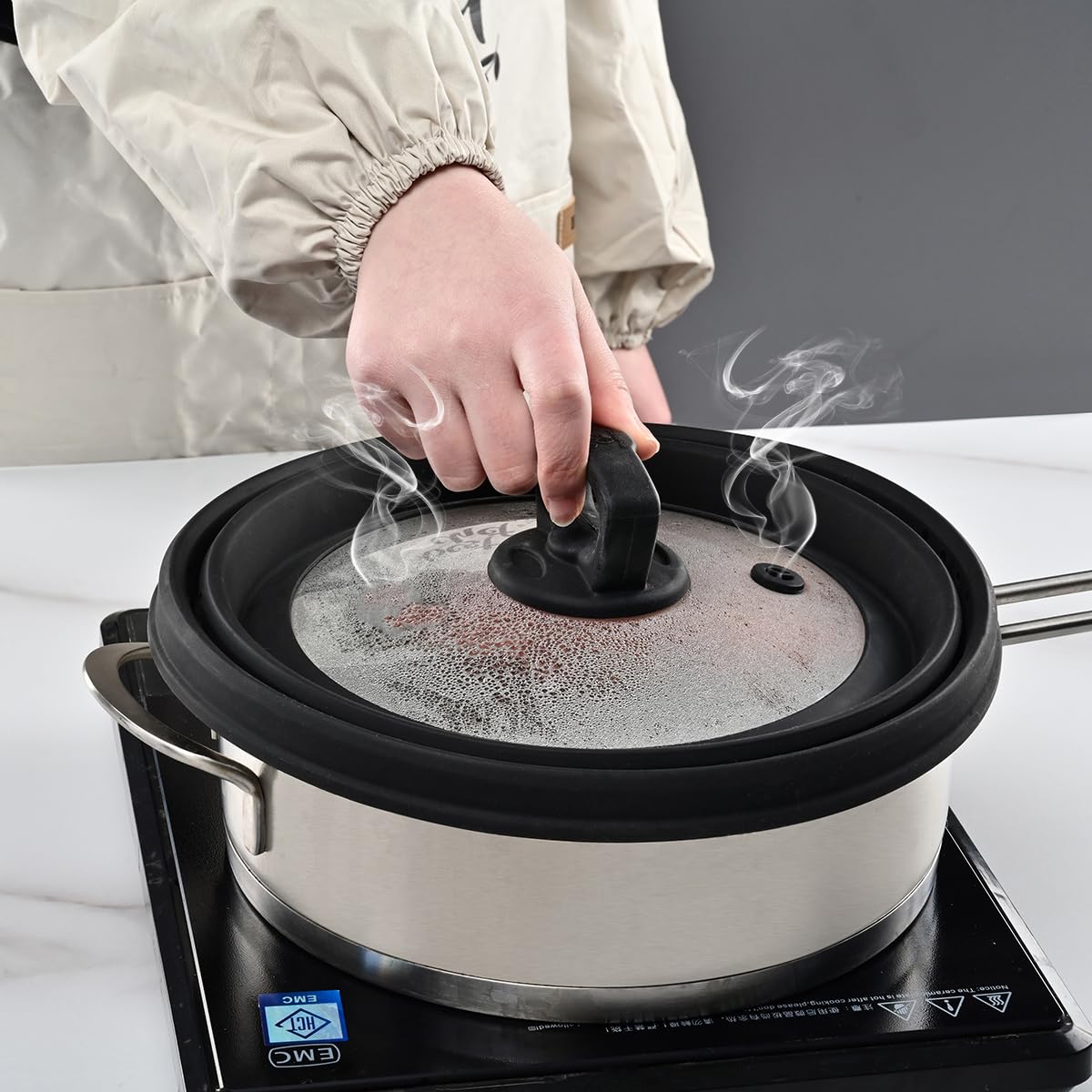 GLOU-GLOU GGG steam vents prevent condensation from dripping back on food