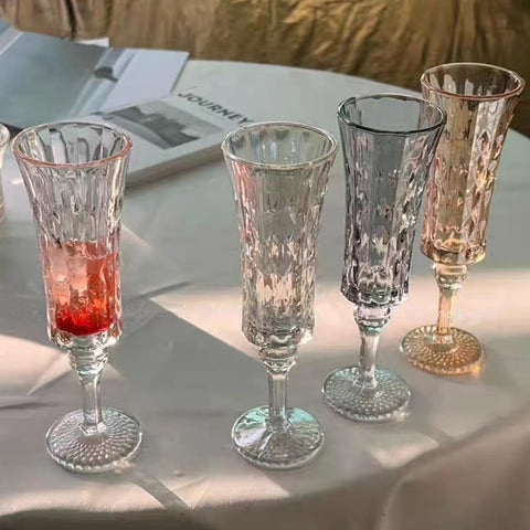 Glsairy aperitif glass highlights crystal clarity for cocktails and liqueurs.