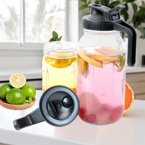 GMSWEET 32 oz pitcher set ready for two servings of beverages.